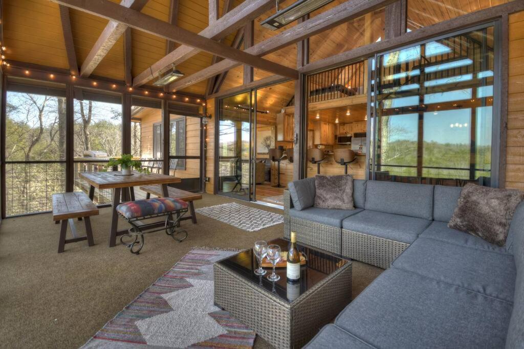 Treehouse Cabin With Mountain, River Views And Arcades Blue Ridge Kültér fotó