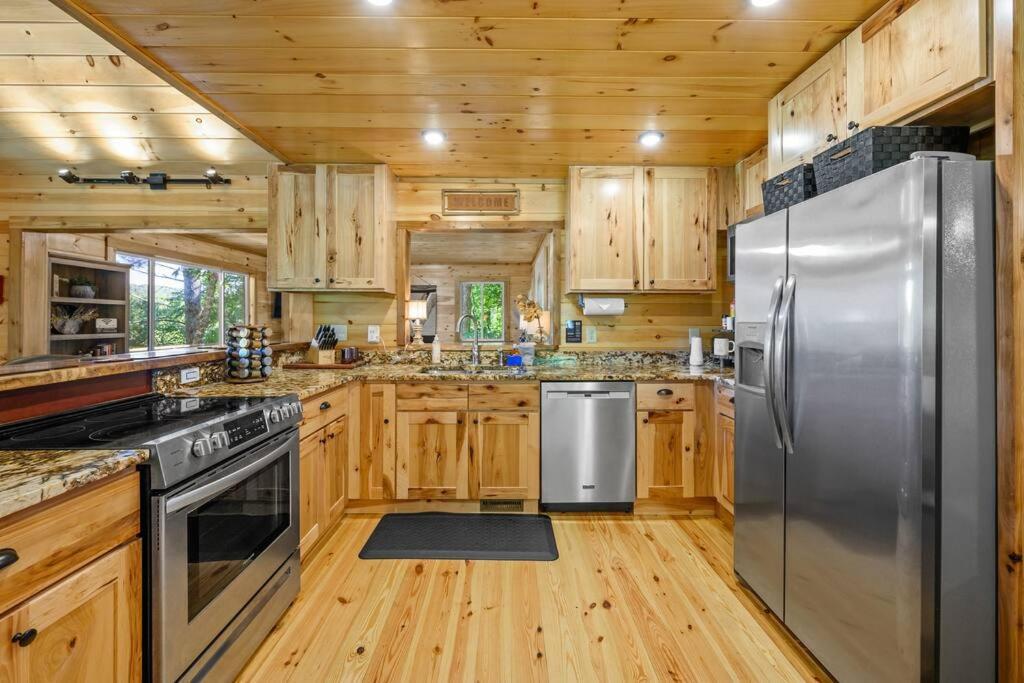 Treehouse Cabin With Mountain, River Views And Arcades Blue Ridge Kültér fotó